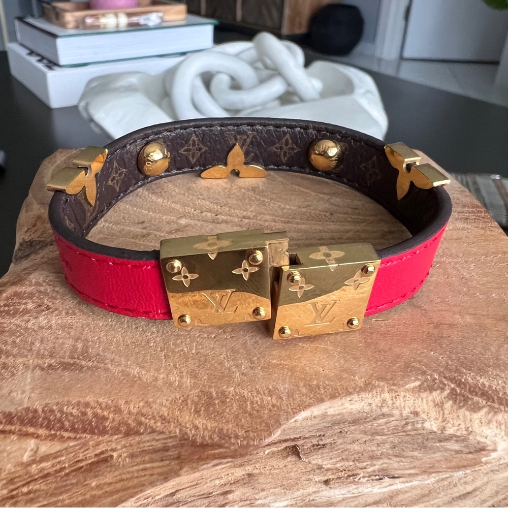 Louis Vuitton Red Brown Bracelet with Gold Accents - Picture 9 of 12